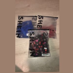 3 sets of lingerie deal :)